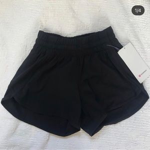 NWT Lululemon tracker shorts